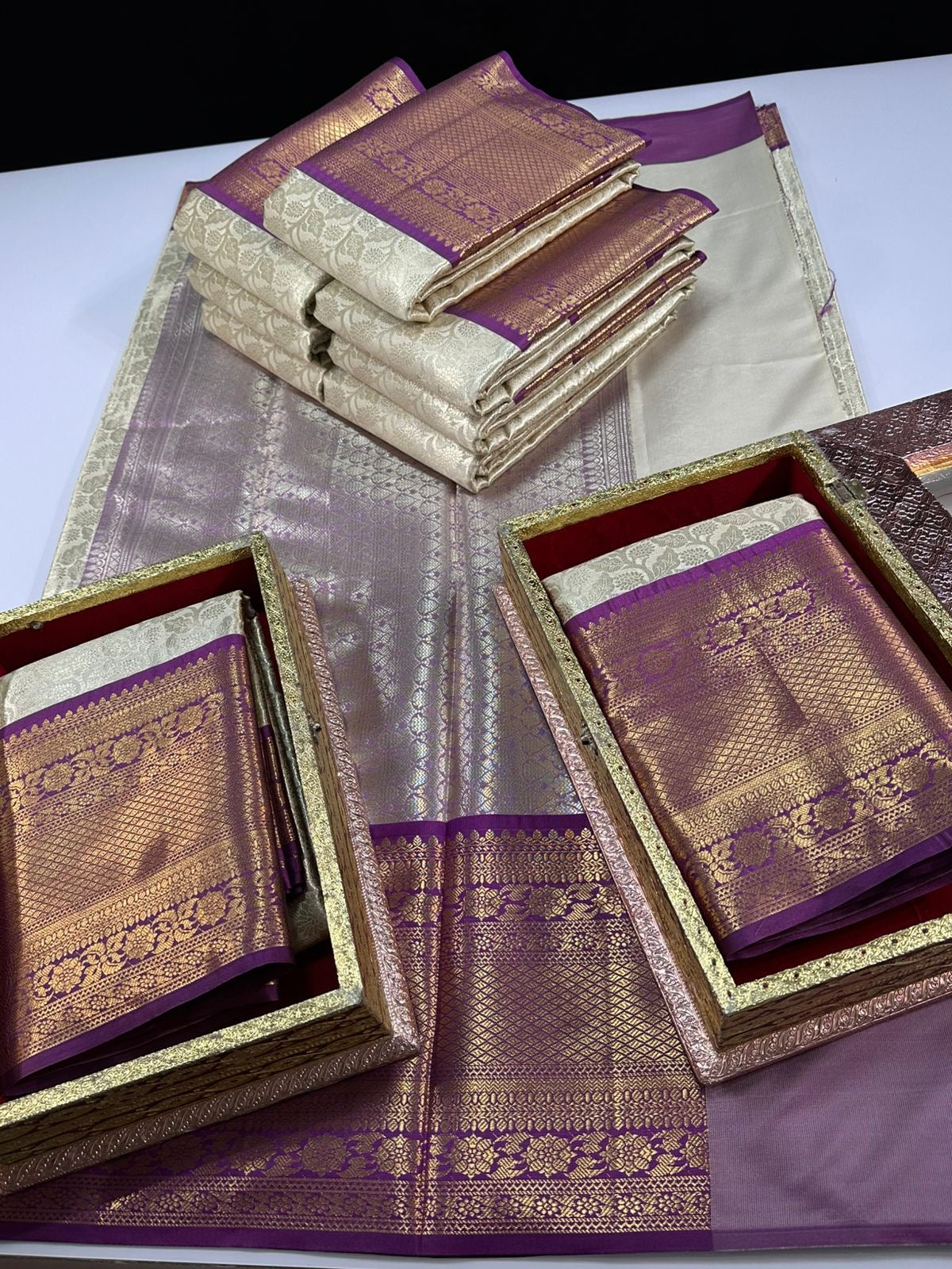 KANCHI SEMI SILKS | AB1807B031