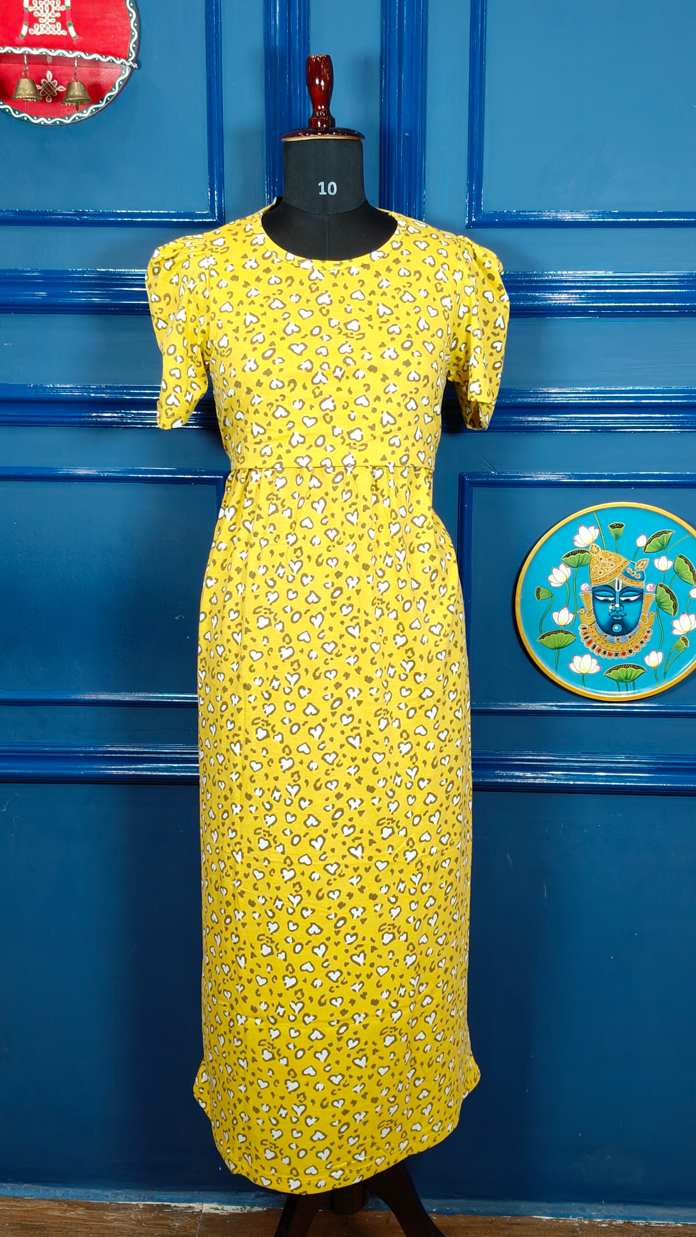 Zipless Maternity Maxi-puff Sleeves