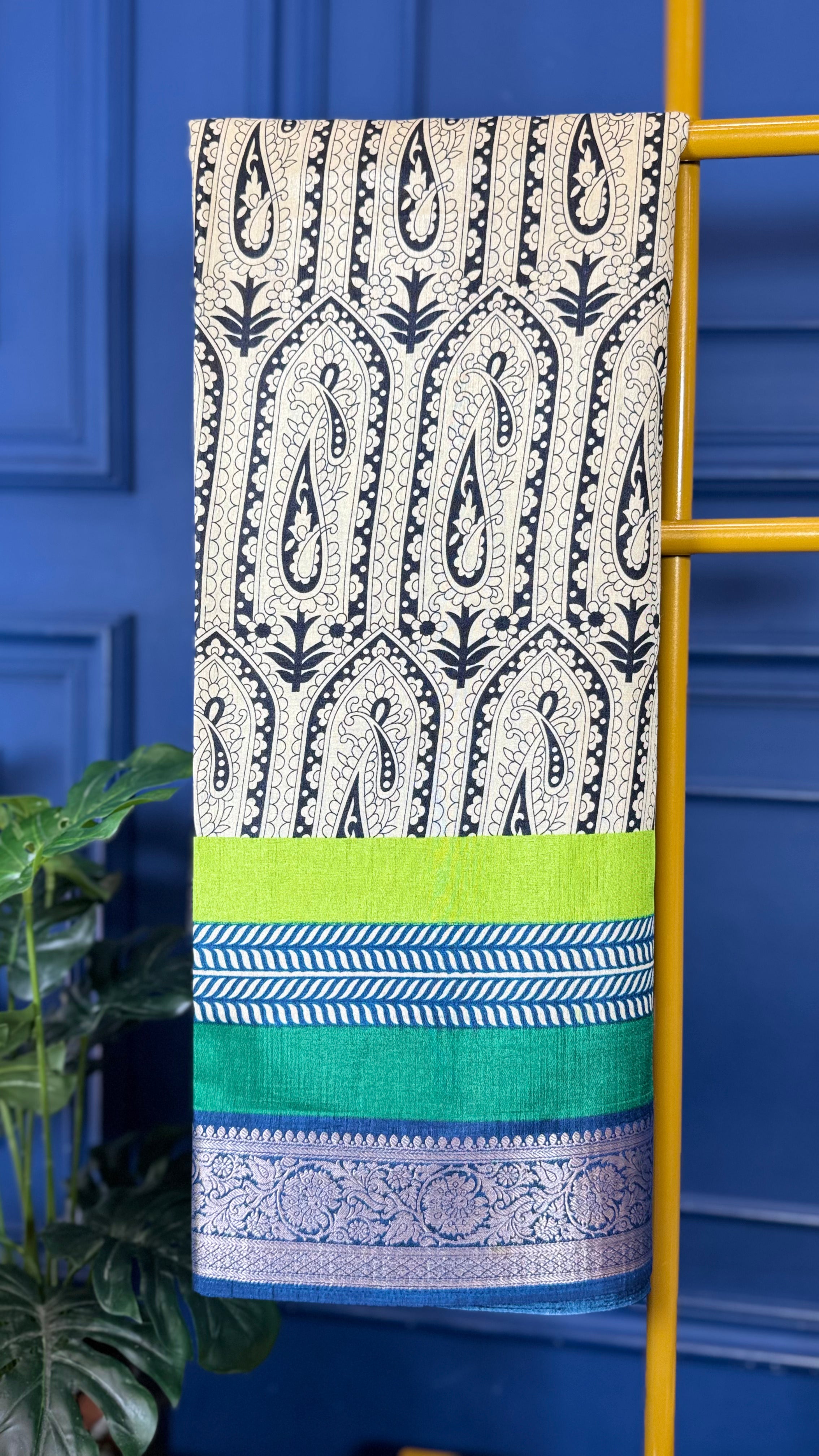 Fancy sarees | AB118060