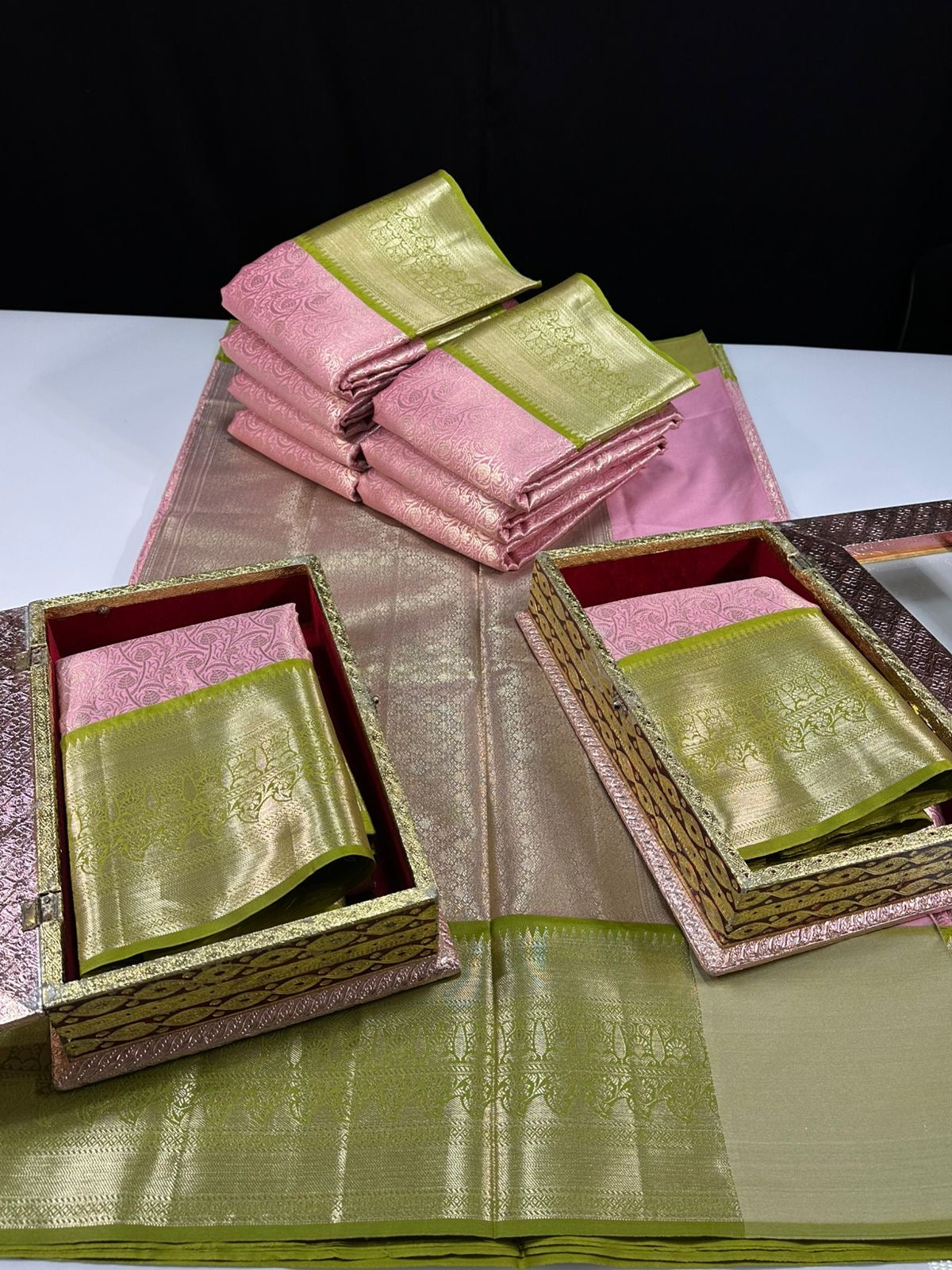 KANCHI SEMI SILKS | AB1807B018