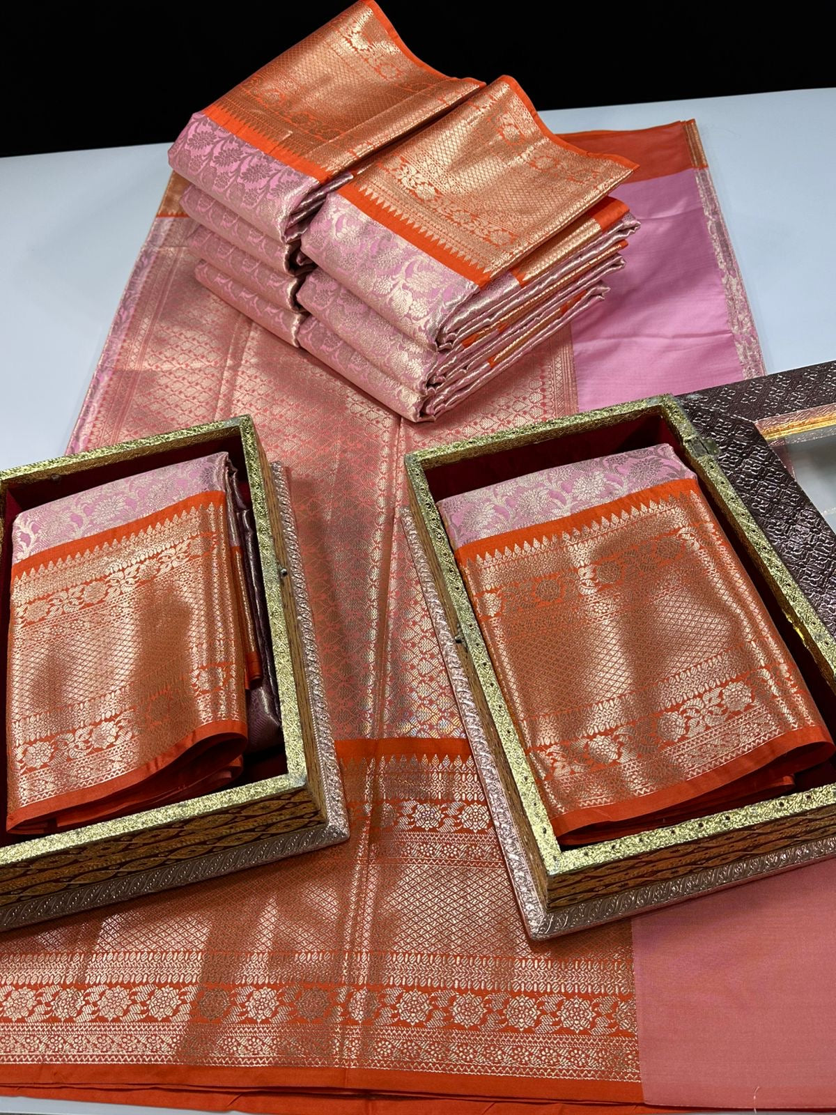 KANCHI SEMI SILKS | AB1807B023