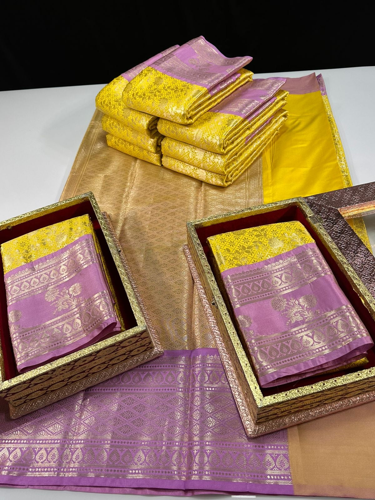 KANCHI SEMI SILKS | AB1807B026