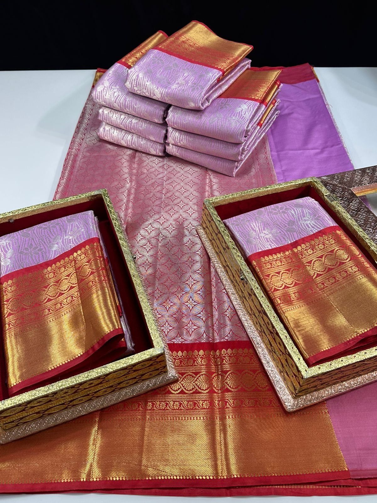 KANCHI SEMI SILKS | AB1807B028