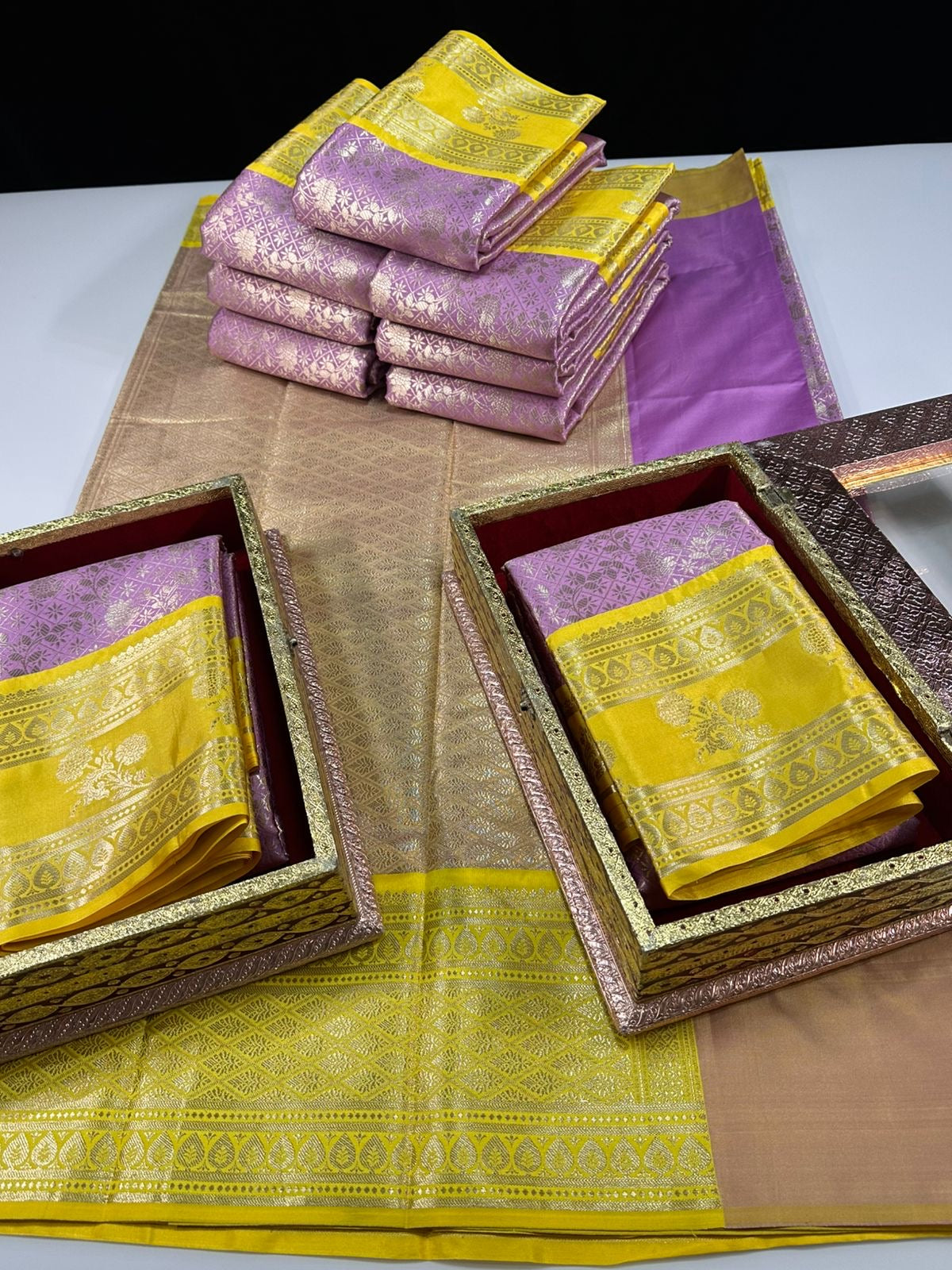 KANCHI SEMI SILKS | AB1807B029