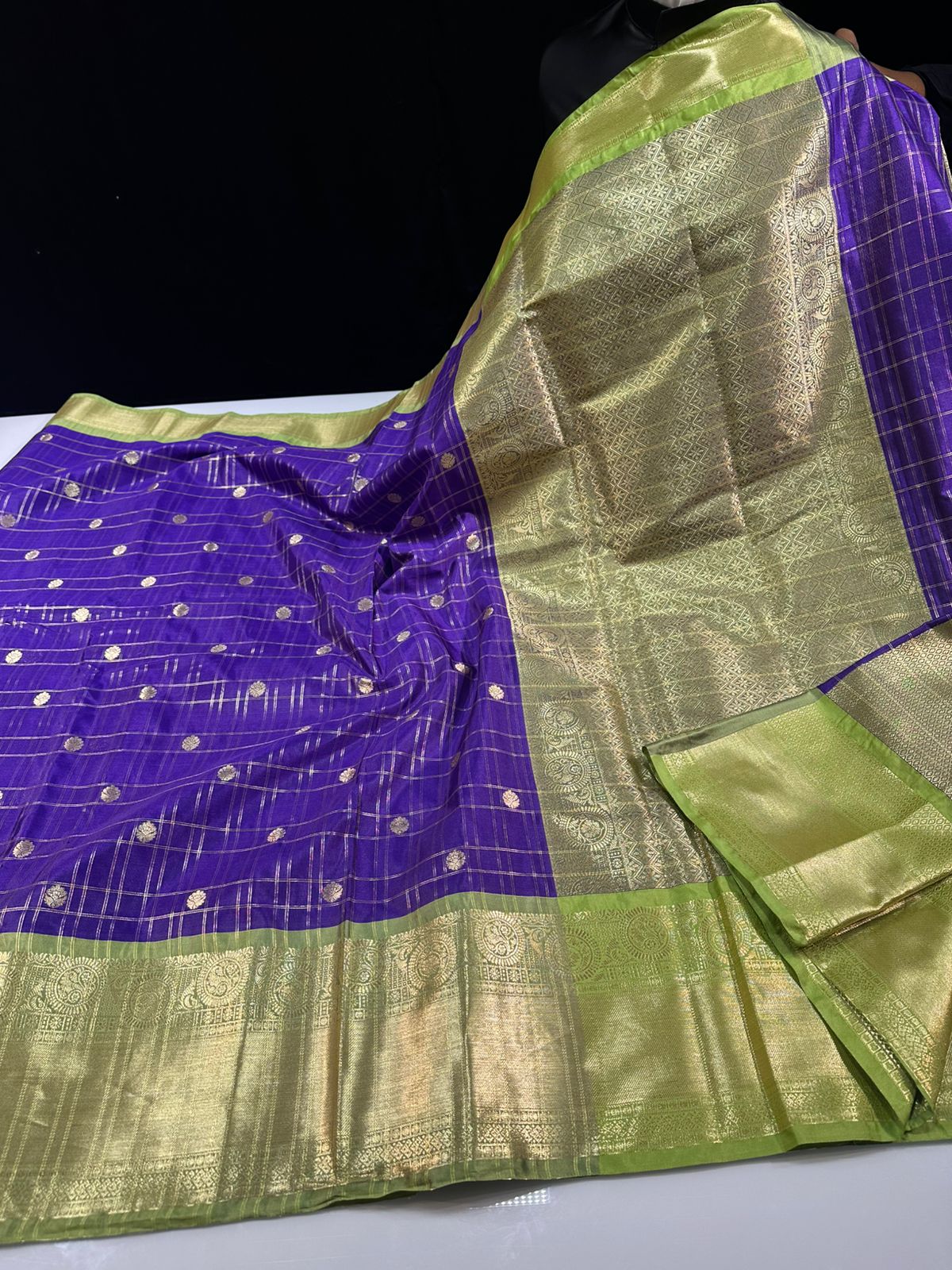 SEMI SILKS | AB051110