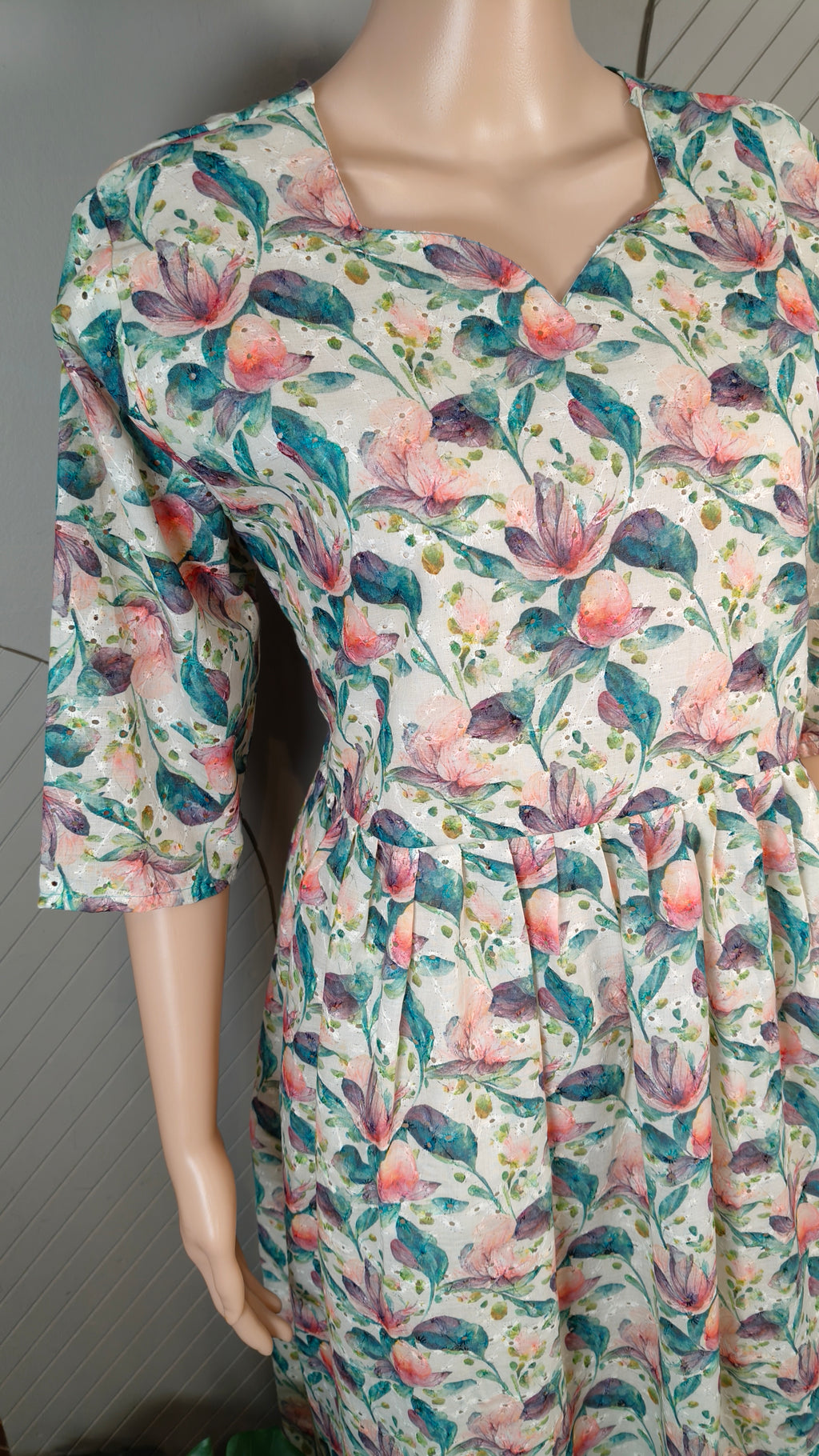 Hakoba Maxi Gown | MAXGO2211