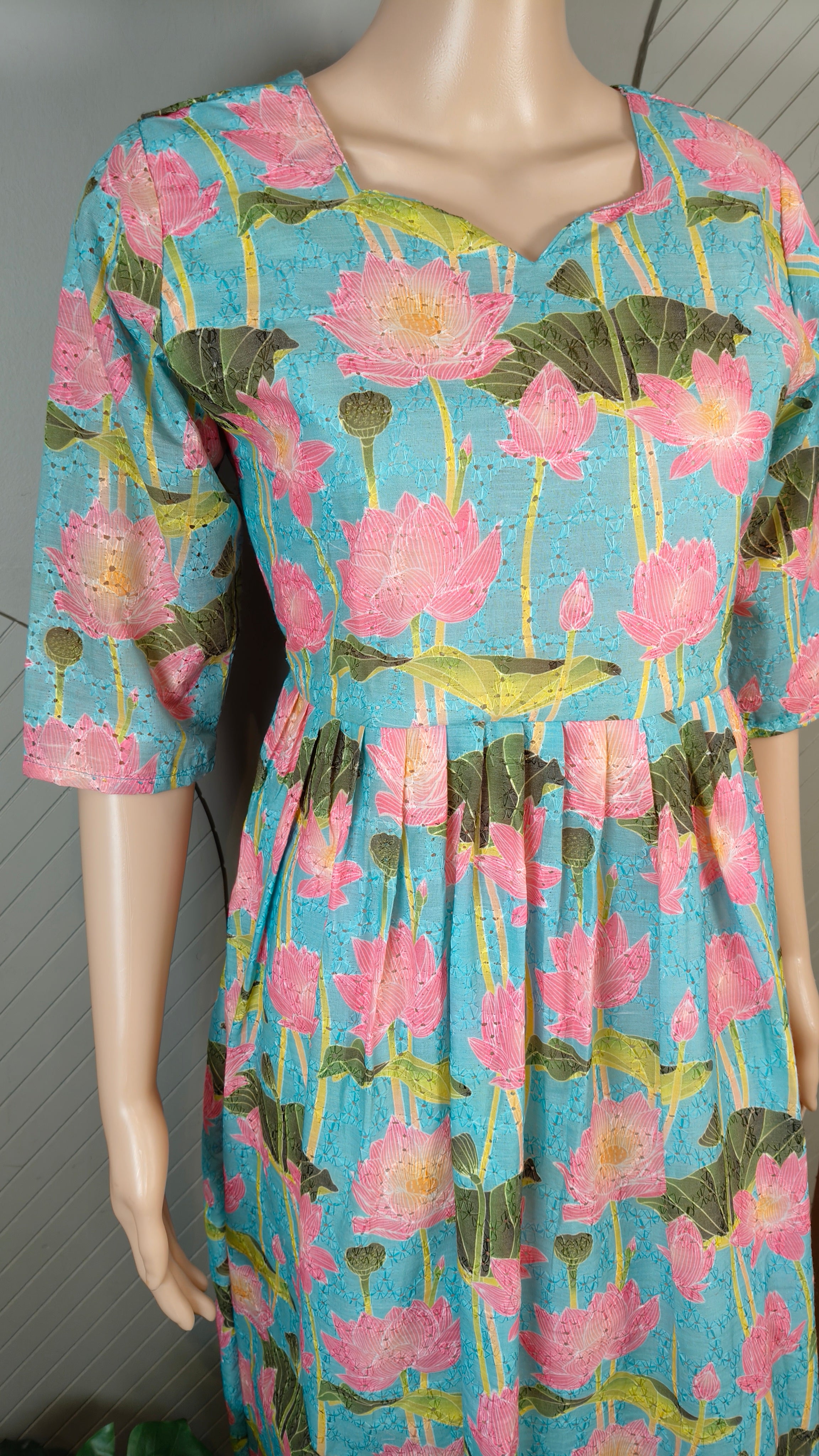 Hakoba Maxi Gown | MAXGO2211