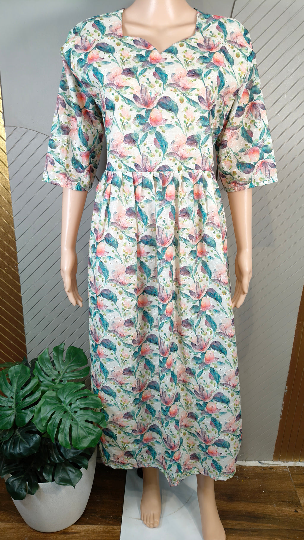 Hakoba Maxi Gown | MAXGO2211