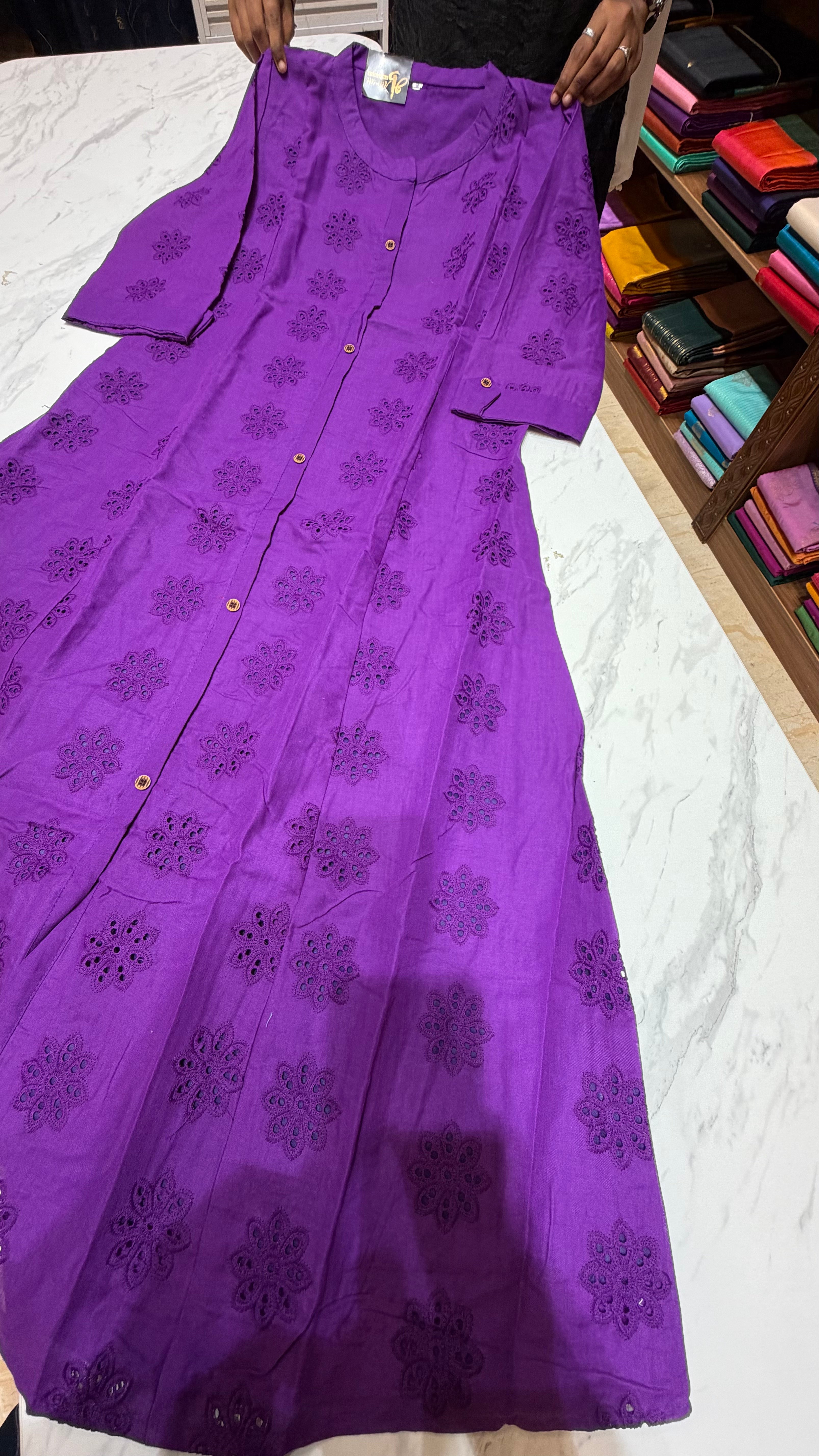 Hakoba Aline kurti | ABHA0426